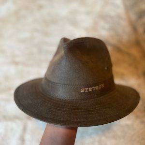 Stetson weathered leather safari hat. Worn once.